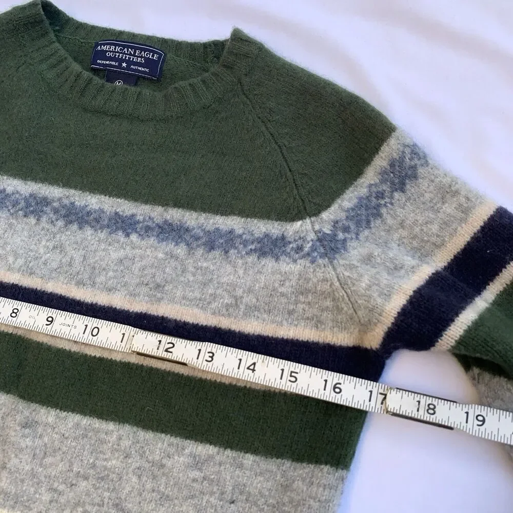 American Eagle 100% Lambswool Women’s Sweater Med Small Green Crew Neck Striped - Picture 4 of 9